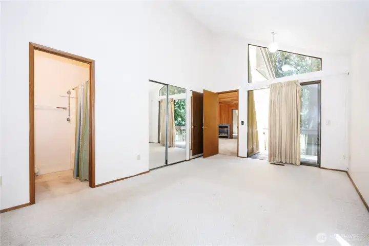 Primary bedroom