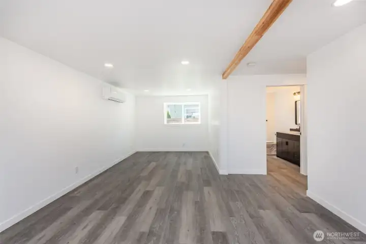 Bonus Living Room
