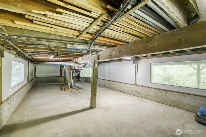 Crawl Space Crawl Space
