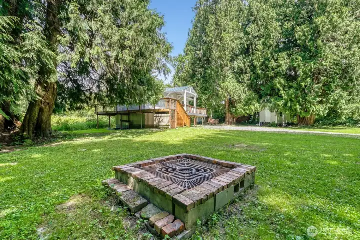 Fire Pit Fire Pit