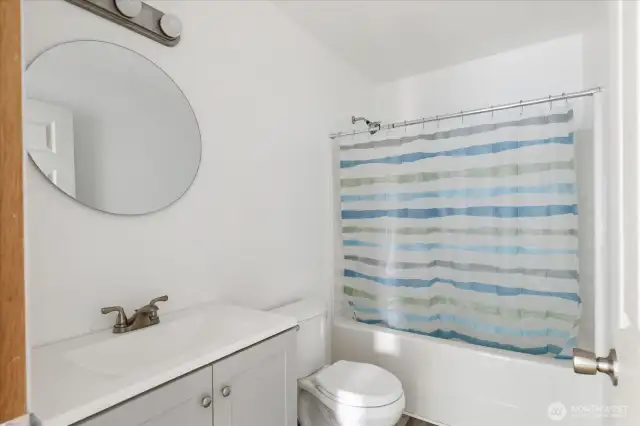 Main bathroom