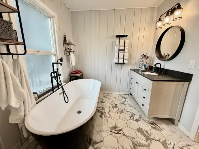 primary suite bathroom