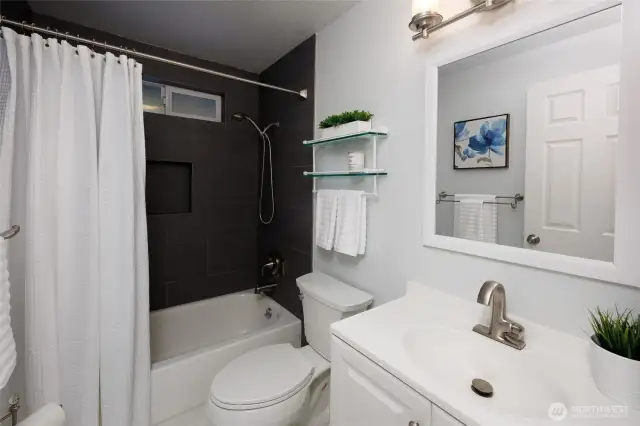 Recently remodeled full guest bath.