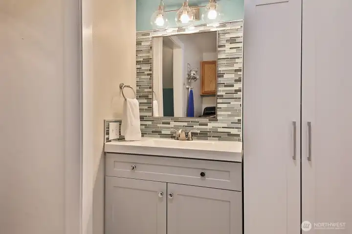 Guest 1/2 bath recently updated!