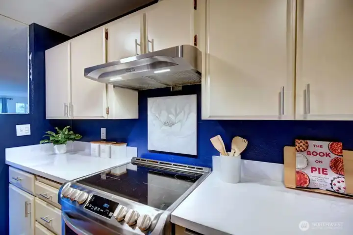 Kitchen with plenty of storage