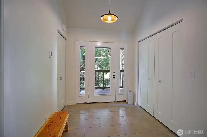 Entry Foyer is Bright & Spacious~