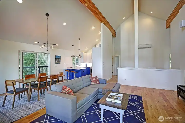 Hardwood, Tile, Slabs and Natural Light~