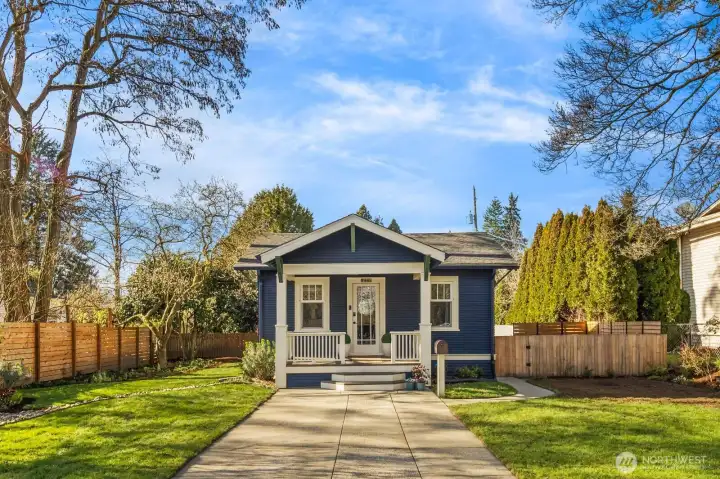 Private driveway, room for RV.