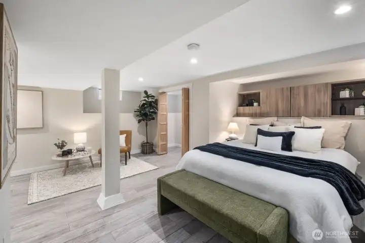 Large primary bedroom downstairs.