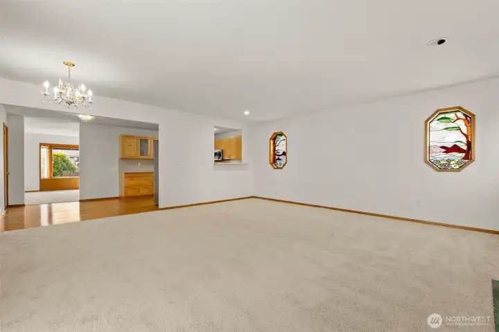 Looking from the corner of the sliding doors to outside.