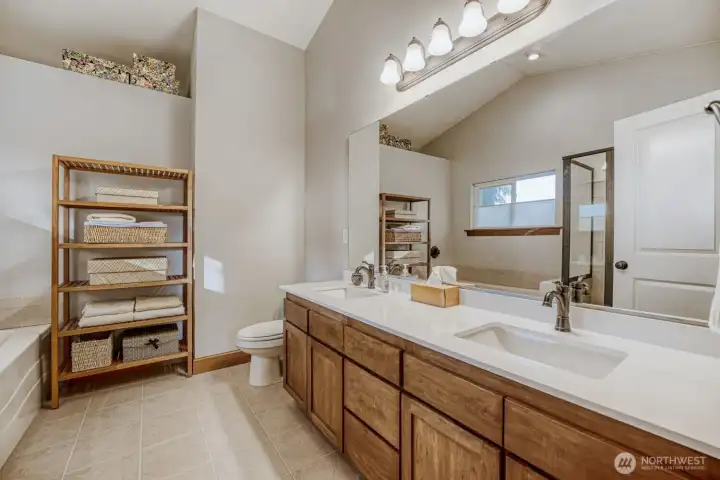 bathroom for primary bedroom