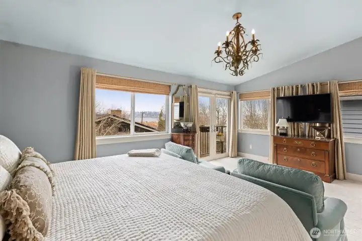 Spacious and Elegant