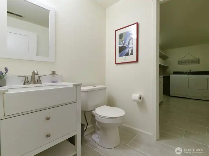 Down stairs 1/2 bath & laundry room.  Great use of space.
