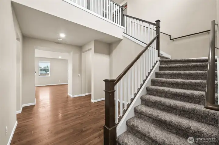 Two story grand entry