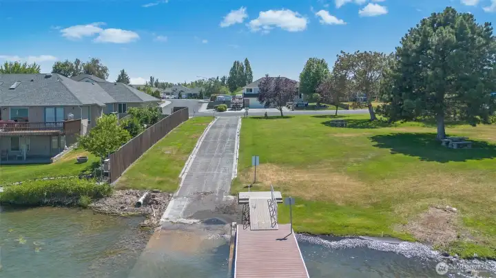 Private Community Waterfront Park boat launch and dock Private Community Waterfront Park boat launch and dock