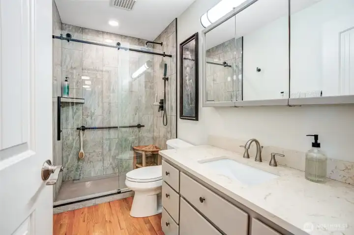 Custom bath upper floor Custom bath upper floor