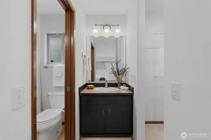 Primary Suite Bathroom