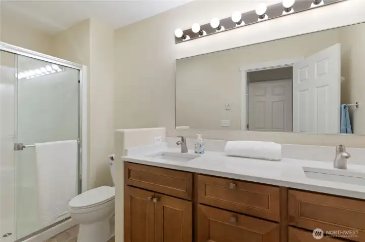 Updated Guest Bath w/ Slab Top Vanity!