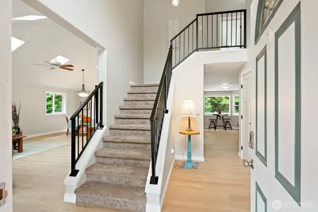Entry Way with new custom Railing