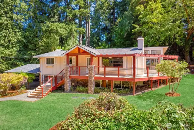 Welcome home to 156 Madrona!
