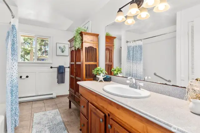 Oversized main bathroom