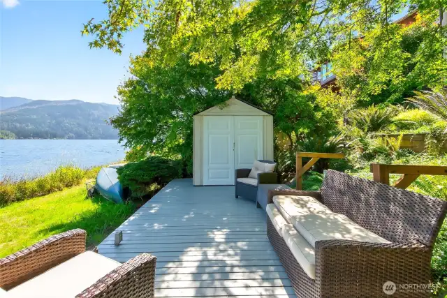 Lakeside Deck
