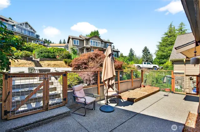 Entry Patio