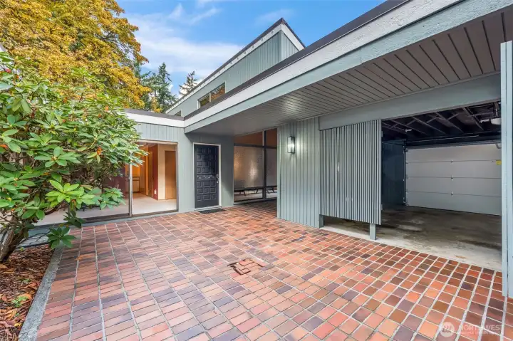 Dine Al Fresco under the stars with easy access to kitchen and dining just through the sliding doors.