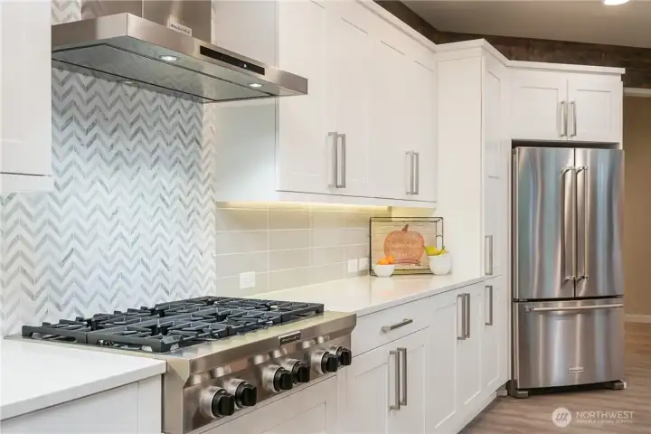 home just needs a little tlc to revive it to it's original status