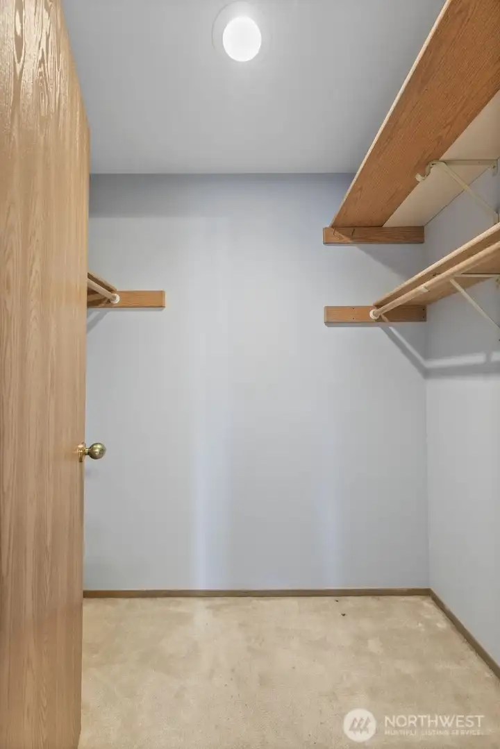 Primary walk in closet