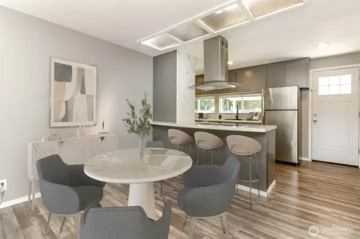 Private kitchen dining space- or could be used as an office or playroom. Private kitchen dining space- or could be used as an office or playroom.