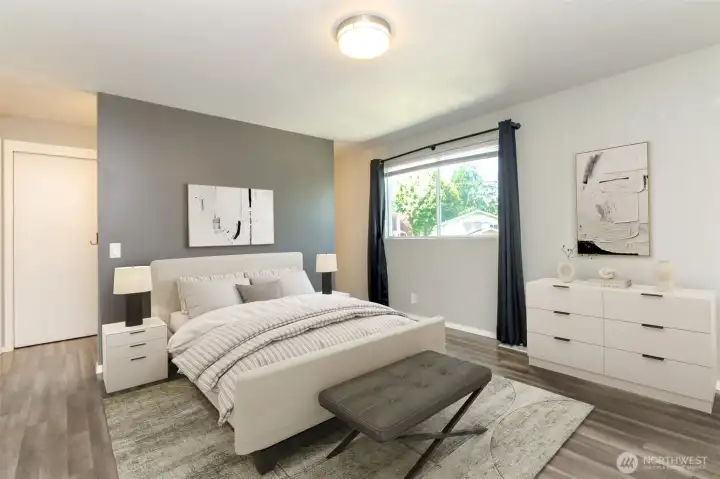 Virtually staged- Huge Primary Bedroom located on the 2nd floor. Virtually staged- Huge Primary Bedroom located on the 2nd floor.