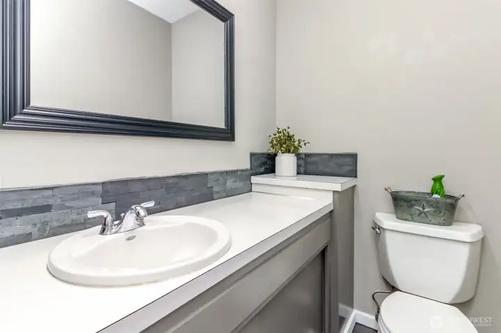 Updated powder bath located on lower level. Updated powder bath located on lower level.