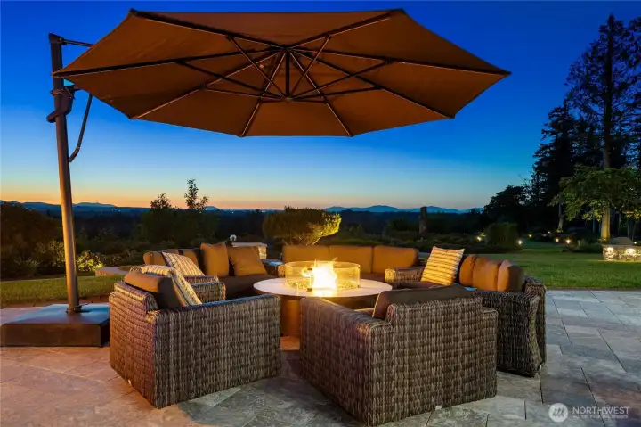 Outdoor living is always an option here in Stanwood. Newly built patio provides amazing entertainment options.