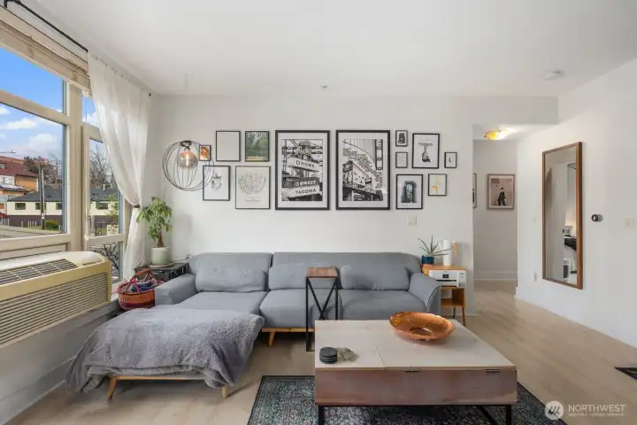 Open Concept Living Space w/ West Facing Windows and AC