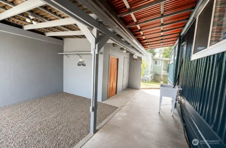 Two small storge units. Two small storge units.
