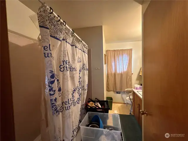 Full bathroom