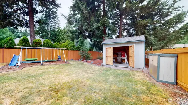 garage side of back yard