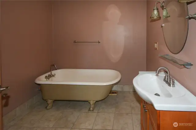 2nd Bath