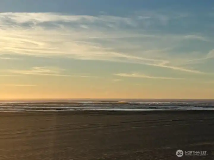 Enjoy endless stunning views at Copalis Beach