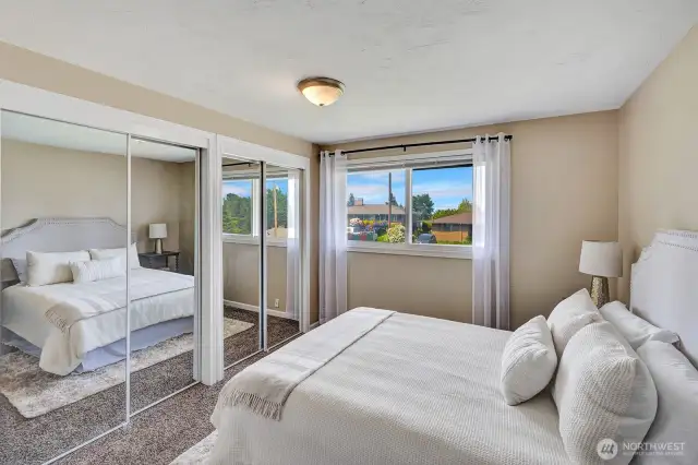 Downstairs Bedroom 1