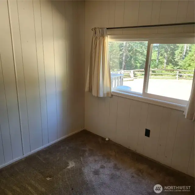 1st Bed room