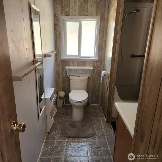 Main Bathroom