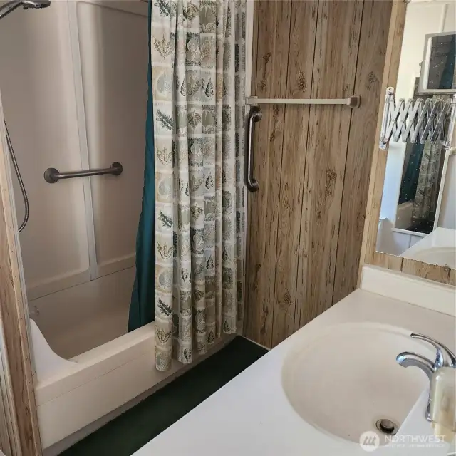 tub and shower combo