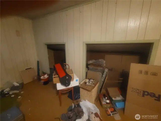 More of the upper level bedroom.