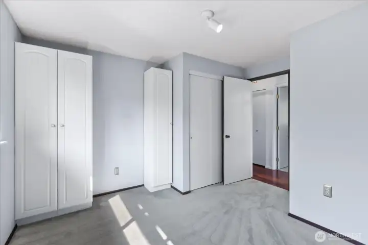 Guest Bedroom 1