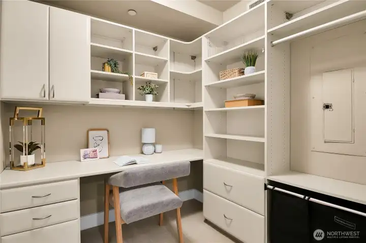 Condo #2103 has an office which has been updated with incredible built-ins.