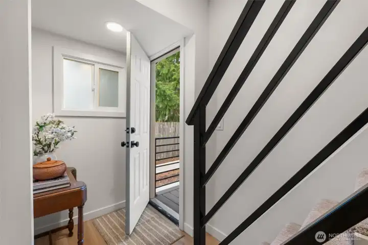 Back/side entry and stairs