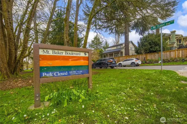 McClellan Street  The historic 1925 Art Deco building just steps away — designed by John Graham Jr., architect of the Space Needle — is home to Mioposto (wood-fired pizza and cocktails), The Velvet Elk (a neighborhood cocktail lounge), Bright Spot (a beloved local café), and Vitality Pilates Studio. A genuine neighborhood hub, right outside your door.