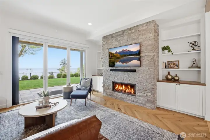 Rec.room just off the kitchen.